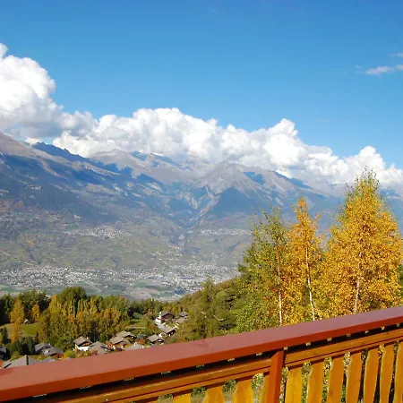 Boucaro By Interhome シャレー *