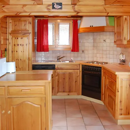 샬레 Boucaro By Interhome